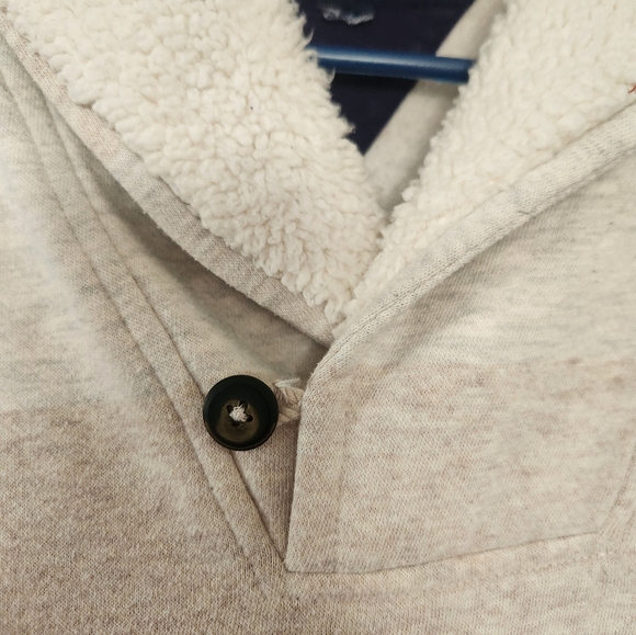 Tommy Hilfiger shirt with sherpa - Picture 3 of 8